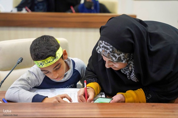 کاتبان خردسال قرآن‎