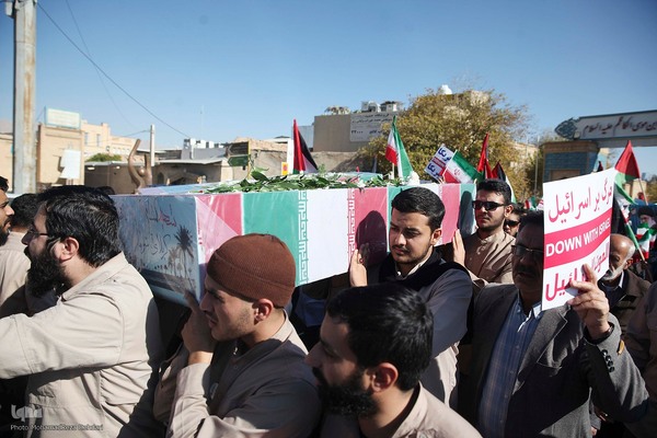 راهپیمایی مردم شیراز در حمایت از مردم مظلوم غزه