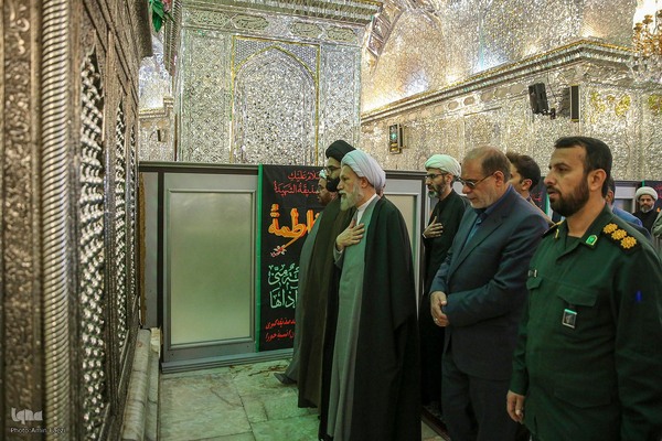 گلباران شهید محراب شیراز‎