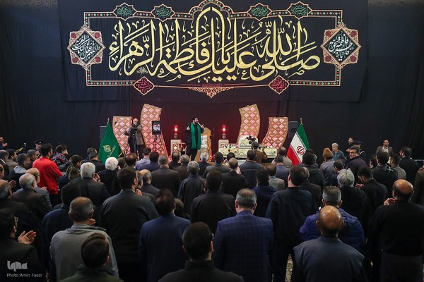 آیین وداع با پیکرهای مطهر چهار شهید گمنام دوران دفاع مقدس در حرم مطهر شاهچراغ(ع)‎