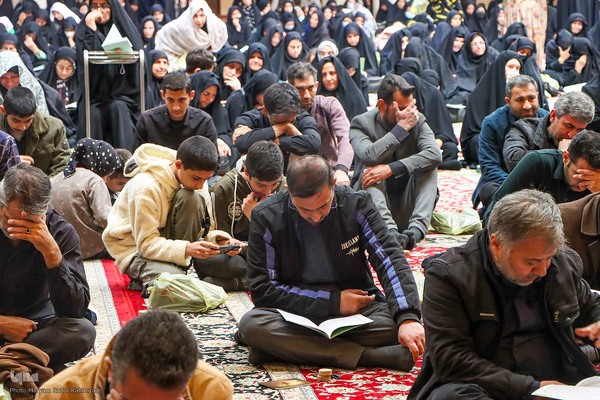 قرائت خطبه فدکیه و عرض تسلیت هیات مذهبی به حضرت شاهچراغ (ع)