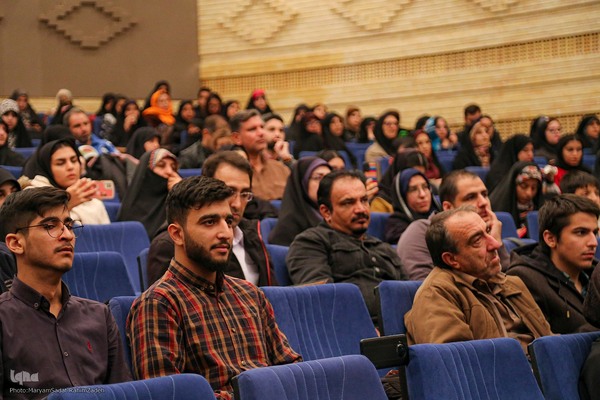 محفل قرآنی ضیافت نور