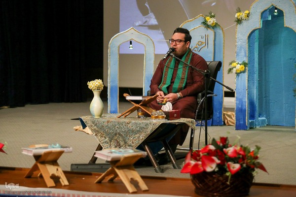 محفل قرآنی ضیافت نور