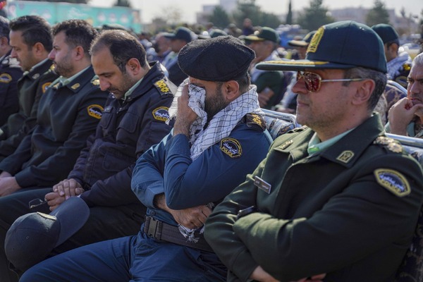 تشییع و خاکسپاری پیکر مطهر شهید گمنام‎