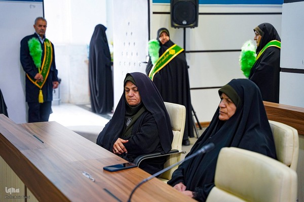 همایش نیکوکاری «مهر احمدی» در حرم مطهر‎