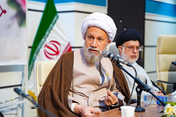 همایش نیکوکاری «مهر احمدی» در حرم مطهر‎