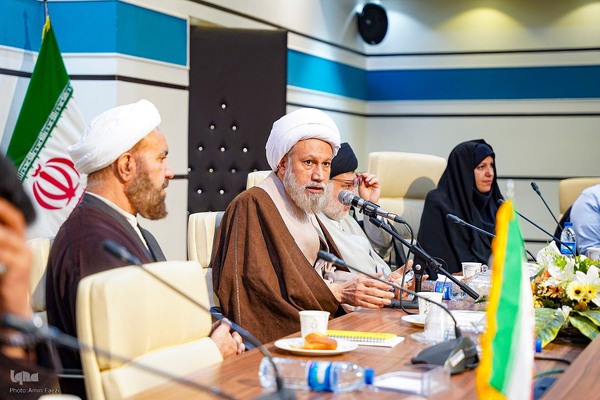 همایش نیکوکاری «مهر احمدی» در حرم مطهر‎