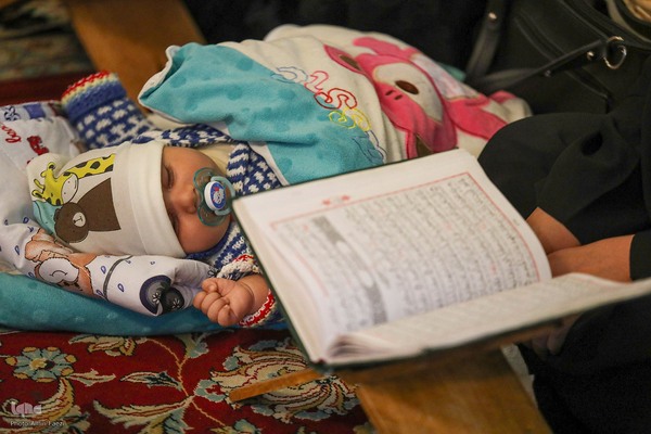 محفل انس با قرآن کریم «بشری» در حرم حضرت شاهچراغ(ع)