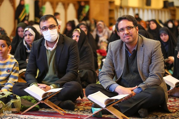 محفل انس با قرآن کریم «بشری» در حرم حضرت شاهچراغ(ع)