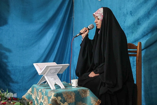 جشن «دختران انقلاب» به‎‌مناسبت آغاز دهه‌ی پرفروغ فجر انقلاب اسلامی