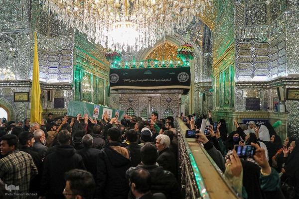 تشییع پیکر شهید مدافع حرم سیدمحمدرضا سادات علوی