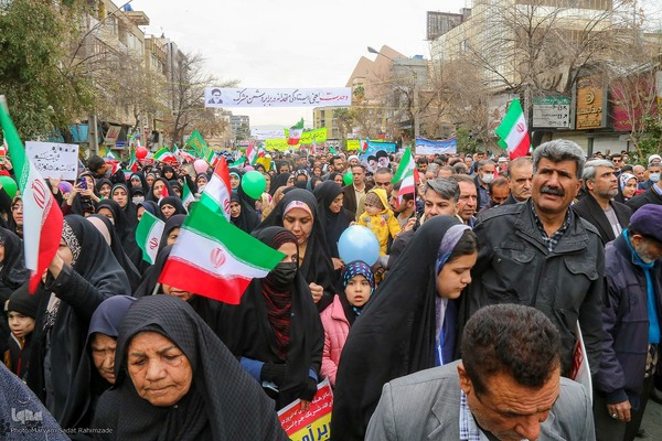 نمایش اقتدار و وحدت ملی در ۲۲بهمن -شیراز