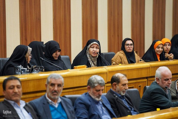 سفر سخنگوی دولت به استان فارس‎