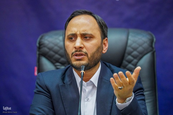 سفر سخنگوی دولت به استان فارس‎