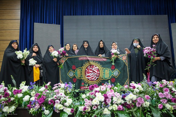 هشتمین کنگره بین المللی شعر ایثار‎