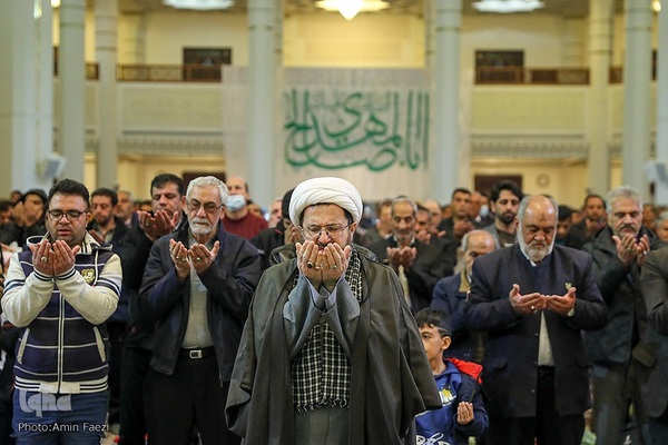 حال و هوای حرم شاهچراغ(ع) در شب نیمه شعبان‎