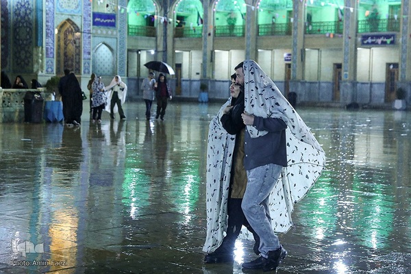 حال و هوای حرم شاهچراغ(ع) در شب نیمه شعبان‎