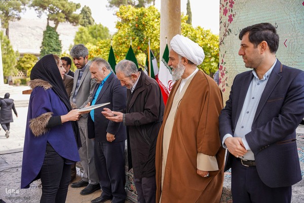 اختتامیه چهارمین دوره کنگره ملی شعر «مکتب گمنامی» در شیراز‎