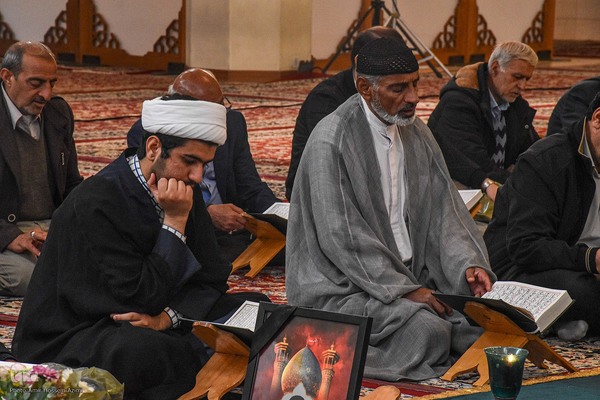 جزءخوانی قرآن در حرم مطهر شاهچراغ(ع)