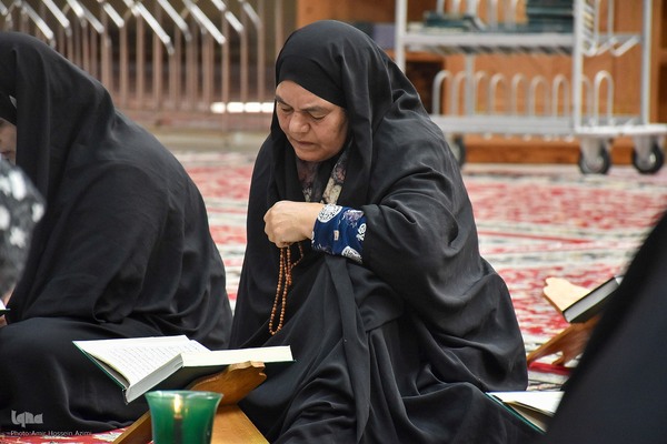 جزءخوانی قرآن در حرم مطهر شاهچراغ(ع)