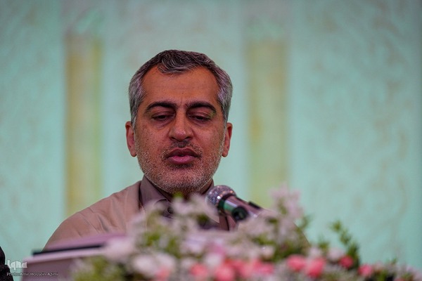 جزءخوانی قرآن در حرم مطهر شاهچراغ(ع)