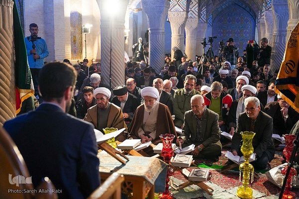 ویژه برنامه شب میلاد امام حسن مجتبی(ع) و تجمع اعتراضی و اعلام انزجار مردم شیراز از فاجعه بیمارستان شفا غزه