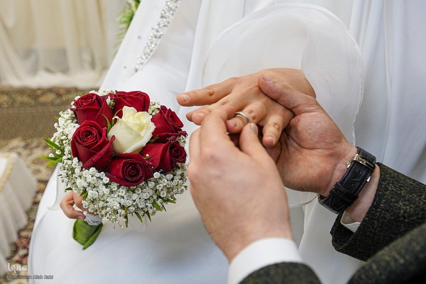 برگزاری مراسم عقد ازدواج جمعی از جوانان، به‌مناسبت ولادت باسعادت امام حسن مجتبی(ع)