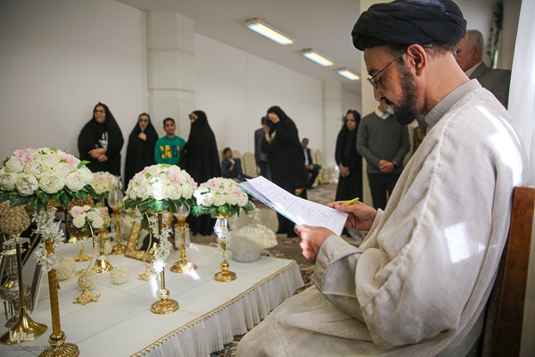 برگزاری مراسم عقد ازدواج جمعی از جوانان، به‌مناسبت ولادت باسعادت امام حسن مجتبی(ع)