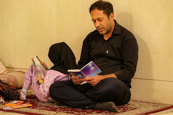 مراسم احیای شب قدر در شاهچراغ