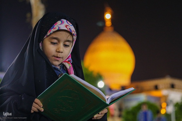 مراسم احیای شب قدر در شاهچراغ