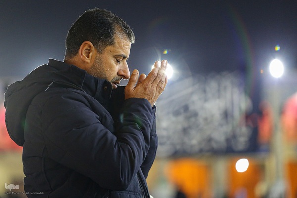 مراسم احیای شب قدر در شاهچراغ