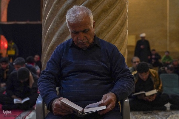 احیای شب 21 رمضان در مسجد وکیل شیراز