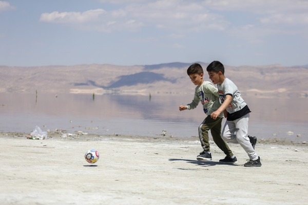 جان دوباره دریاچه مهارلو شیراز