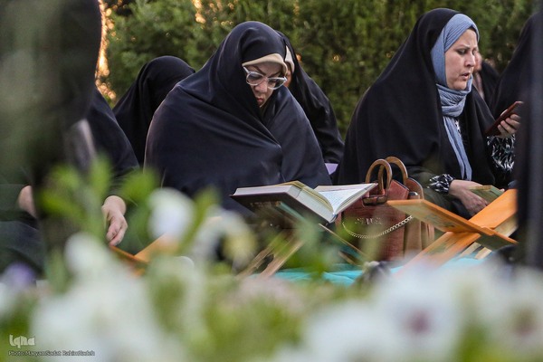 محفل انس با قرآن «نور علی نور»