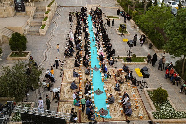 محفل انس با قرآن «نور علی نور»