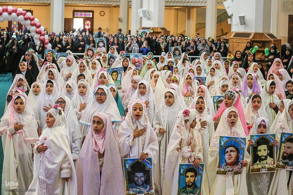 جشن دختران روزه‌ اولی در حرم مطهر حضرت شاهچراغ(ع)