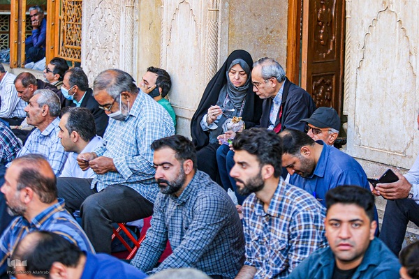 نماز عید فطر در حرم شاهچراغ (ع)