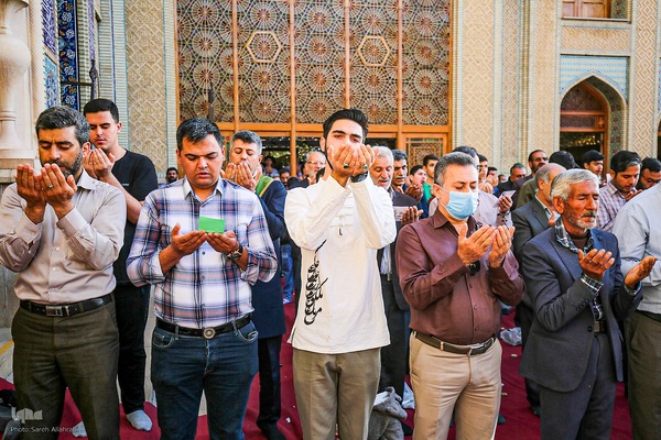 نماز عید فطر در حرم شاهچراغ (ع)