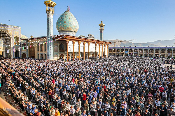 نماز عید فطر در حرم شاهچراغ (ع)