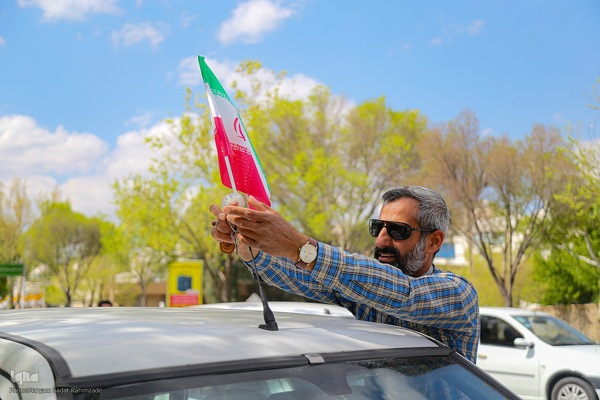 کاروان خودرویی و موتوری امت حزب الله و انقلابی شیراز