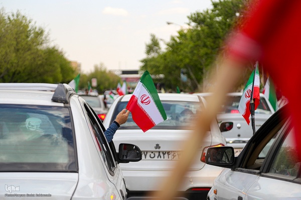 کاروان خودرویی و موتوری امت حزب الله و انقلابی شیراز