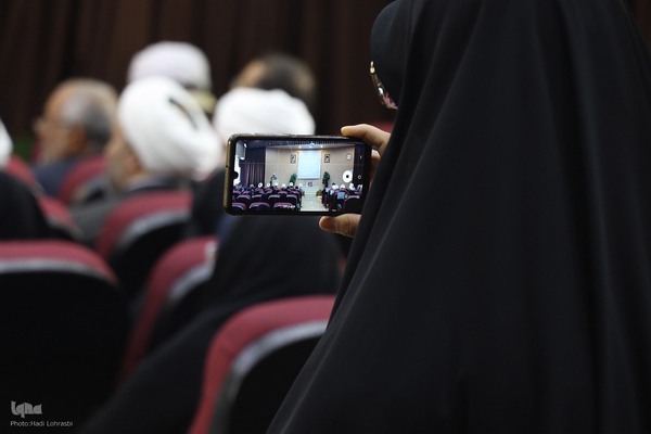 جلسه تودیع و معارفه مدیر حوزه علمیه خواهران استان فارس