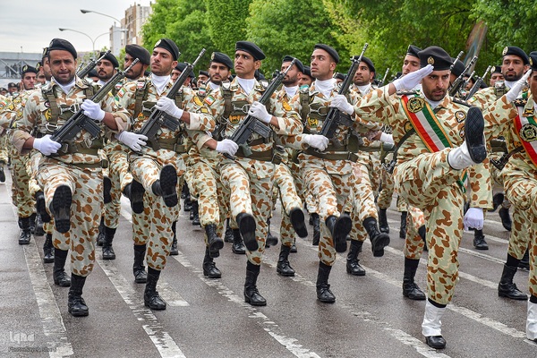 مراسم روز ارتش در شیراز