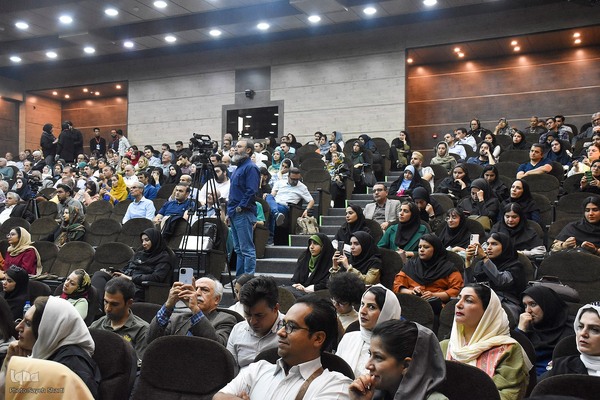 مراسم گلباران آرامگاه سعدی