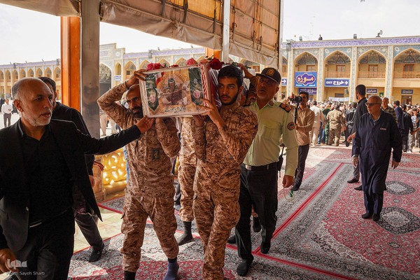 تشییع پیکر بسیجی شهید سید محمد امین مودت