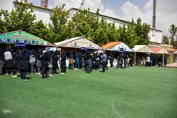 نمایش دستاوردها و فعالیت‌های جهاددانشگاهی فارس در نمایشگاه مجتمع علوم پزشکی