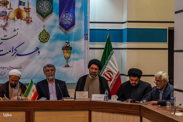 نشست ستاد بزرگداشت دهه كرامت کشور