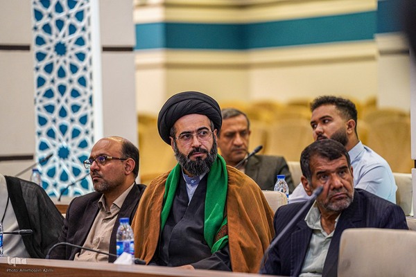 نشست ستاد بزرگداشت دهه كرامت کشور