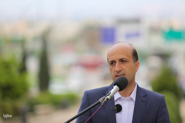 آیین معنوی جایگزینی قرآن در دروازه قرآن‎