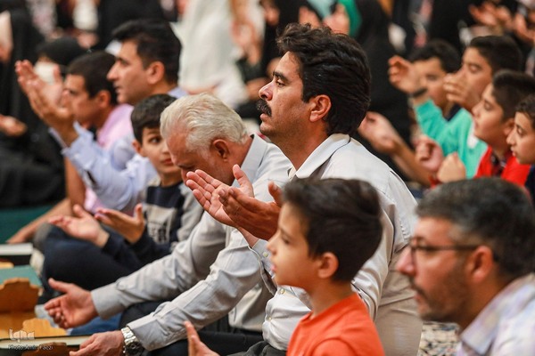 بزرگداشت روز حضرت شاهچراغ(ع)‎ در محفل انس با قرآن «بشری»